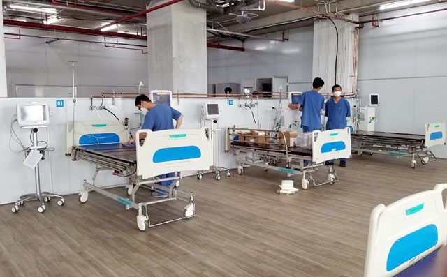 Hơn 20 ng&#224;y thần tốc cải tạo Trung t&#226;m hồi sức t&#237;ch cực người bệnh Covid -19 - Ảnh 4