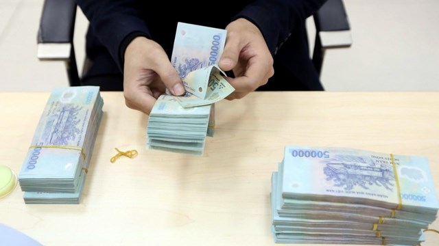 Nhiều ng&acirc;n h&agrave;ng đang đẩy mạnh thực hiện c&aacute;c thủ tục cuối c&ugrave;ng để tiến h&agrave;nh trả cổ tức cho cổ đ&ocirc;ng &nbsp;