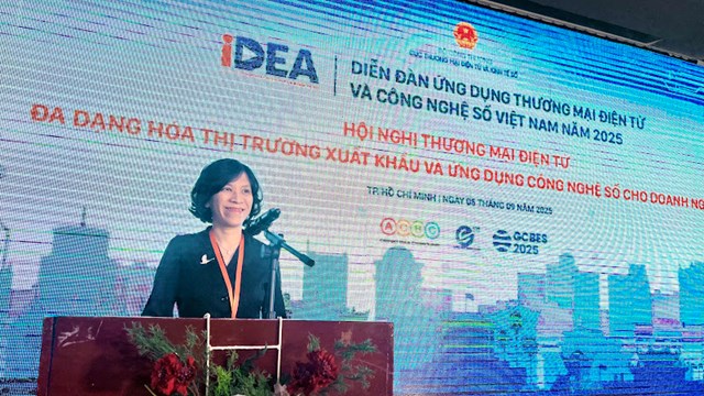 Bà Lại Việt Anh, Phó Cục trưởng Cục Thương mại điện tử và Kinh tế số, Bộ Công Thương cho biết, năm 2024, quy mô thị trường TMĐT bán lẻ tại Việt Nam đạt trên 25 tỷ USD, tăng hơn 20% so với năm trước