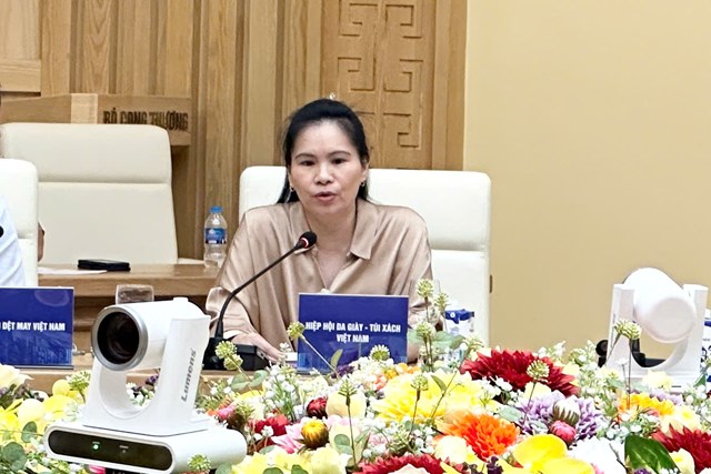 B&agrave; Phan Thị Thanh Xu&acirc;n, Ph&oacute; Chủ tịch ki&ecirc;m Tổng Thư k&yacute; Hiệp hội Da gi&agrave;y - T&uacute;i x&aacute;ch Việt Nam cho biết, 8 th&aacute;ng đầu năm 2025, ng&agrave;nh da gi&agrave;y đạt mức tăng trưởng kh&aacute; ấn tượng, khoảng 10% - Ảnh: VGP/Vũ Phong
