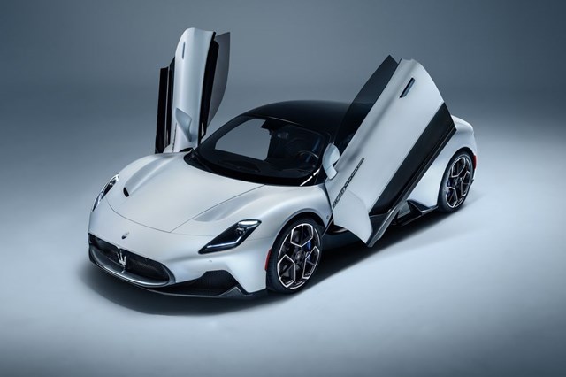 Maserati MC20
