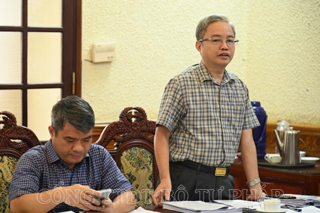Tập trung triển khai r&#224; so&#225;t văn bản QPPL li&#234;n quan đến c&#225;c lĩnh vực chuy&#234;n m&#244;n của từng bộ, ng&#224;nh - Ảnh 1