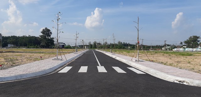Khu đất được l&agrave;m hạ tầng đầy đủ để thuyết phục kh&aacute;ch h&agrave;ng đầu tư. Ảnh:&nbsp;NVCC.