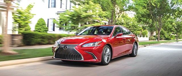 Những xe sedan hạng sang đ&#225;ng mua nhất năm 2020 - Ảnh 4