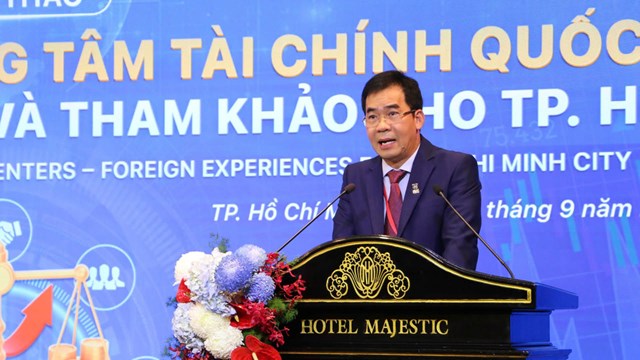 TS L&ecirc; Trường Sơn - Hiệu trưởng Trường ĐH Luật TP Hồ Ch&iacute; Minh (ULH).