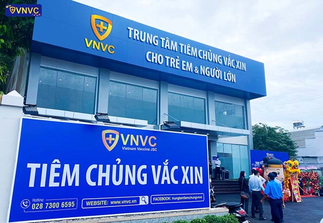 Cuộc cạnh tranh khốc liệt của top 3 &quot;&#244;ng lớn&quot; VNVC, FPT Long Ch&#226;u v&#224; Nhi Đồng 315 tr&#234;n thị trường vắc xin Việt Nam - Ảnh 2