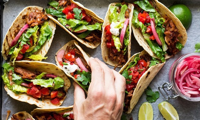 Những chiếc b&aacute;nh tacos b&igrave;nh thường.