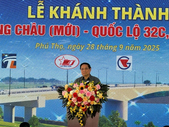 Thủ tướng Phạm Minh Ch&iacute;nh ph&aacute;t biểu tại lễ Kh&aacute;nh th&agrave;nh&nbsp;