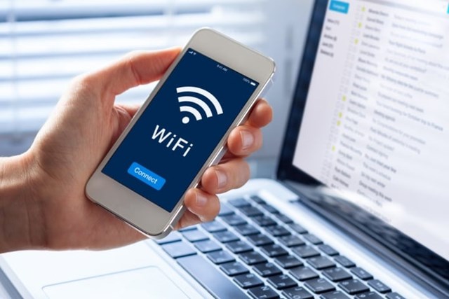 C&aacute;ch khắc phục t&igrave;nh trạng tốc độ internet qu&aacute; chậm kh&ocirc;ng phải ai cũng biết. (Ảnh: Shutterstock) &nbsp;