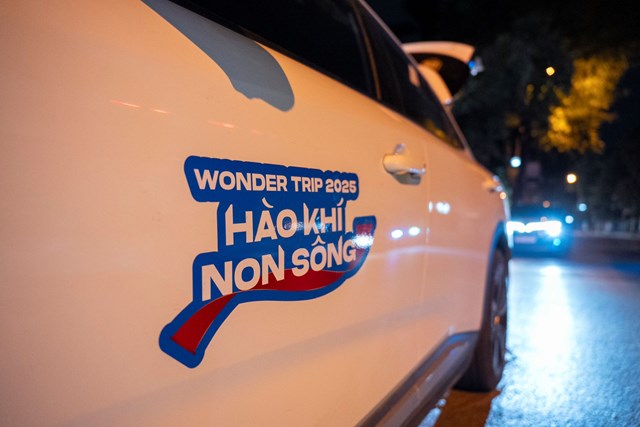 Những h&#236;nh ảnh ấn tượng nhất từ h&#224;nh tr&#236;nh Wonder Trip 2025&#160;&#39;H&#224;o kh&#237; non s&#244;ng&#39; - Ảnh 3