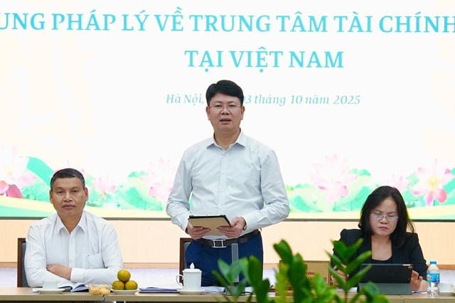 Thứ trưởng Bộ Tư pháp Nguyễn Thanh Tịnh phát biểu khai mạc Toạ đàm.