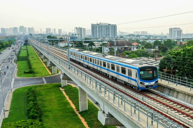 Việc phát triển đồng bộ các tuyến đường sắt có vai trò quan trọng trong phát triển kinh tế - xã hội TP HCM. (Ảnh trong bài: D.Trường)