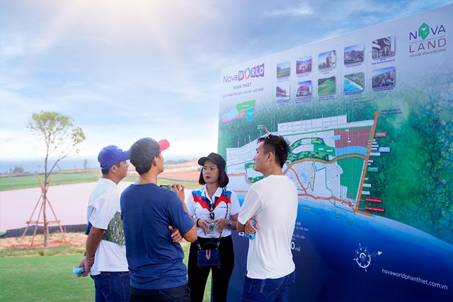 Kh&#225;ch h&#224;ng h&#224;o hứng &quot;Trải nghiệm sắc m&#224;u Second Home Biển&quot; tại Novaland Phan Thiết&quot; - Ảnh 4