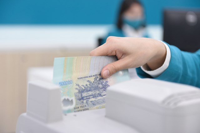 Chứng chỉ tiền gửi l&#227;i suất cao c&#243; g&#236; kh&#225;c so với gửi tiết kiệm th&#244;ng thường? - Ảnh 2