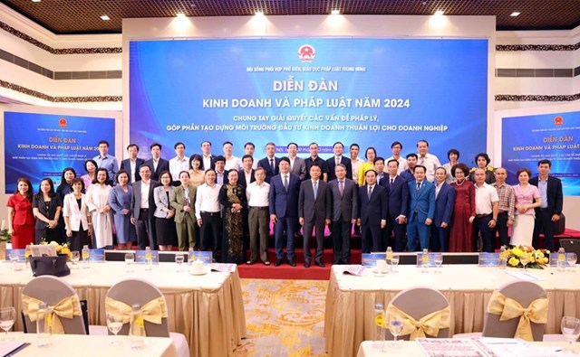 Chuyển đổi tư duy x&#226;y dựng ph&#225;p luật từ “quản l&#253;” sang “khuyến kh&#237;ch s&#225;ng tạo, khơi th&#244;ng nguồn lực ph&#225;t triển” - Ảnh 1