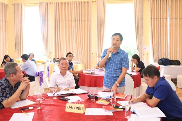Đồng ch&iacute; Nguyễn Đăng Khoa, Ph&oacute; Viện trưởng VKSND tỉnh Ph&uacute; Thọ ph&aacute;t biểu tại Hội thảo