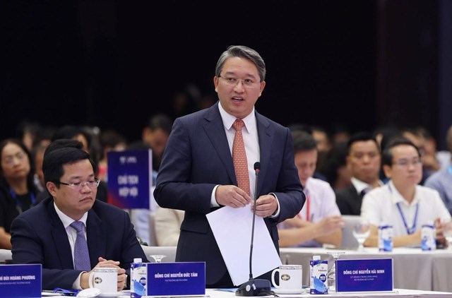 Bộ trưởng Nguyễn Hải Ninh phát biểu tại phiên họp cấp cao “Toàn cảnh Kinh tế tư nhân Việt Nam lần thứ nhất” năm 2025 (ViPEL 2025) với chủ đề “Công - tư đồng kiến quốc hùng cường - thịnh vượng”.
