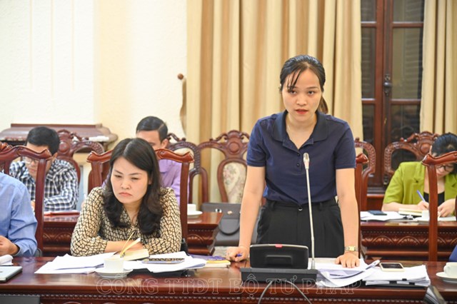 Đại diện Viện Kiểm s&aacute;t nh&acirc;n d&acirc;n tối cao.