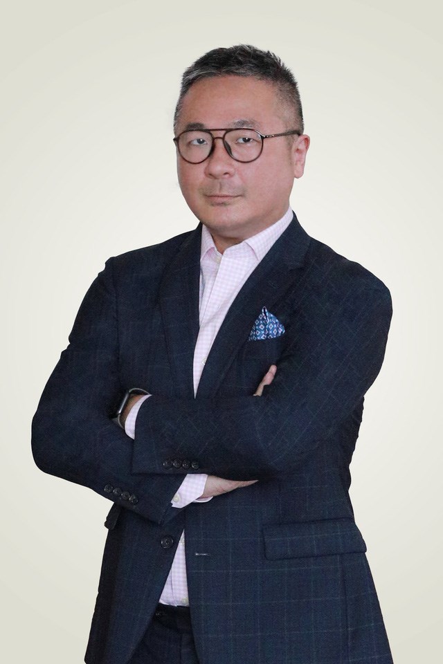 &ocirc;ng Chen Yi-Chung (Jeremy Chen)