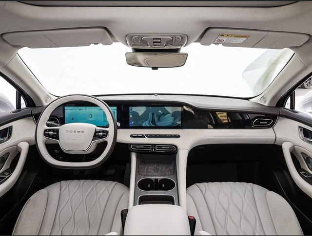 Mẫu sedan &#39;ăn&#39; xăng 4,3 l&#237;t/100km lộ gi&#225; b&#225;n, si&#234;u phẩm từ Trung Quốc hứa hẹn đe dọa Toyota Camry - Ảnh 4