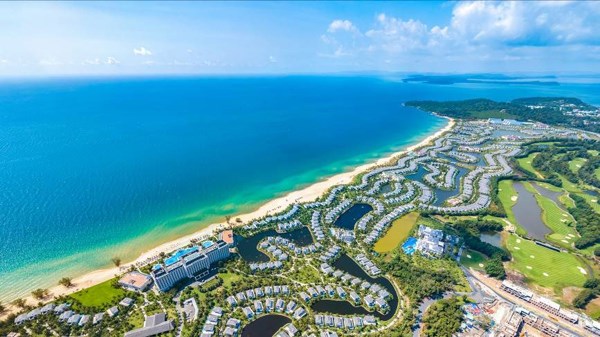 Hộ chiếu vắc xin tại Ph&#250; Quốc - ‘liều thuốc’ vực dậy du lịch Việt trong đại dịch - Ảnh 6