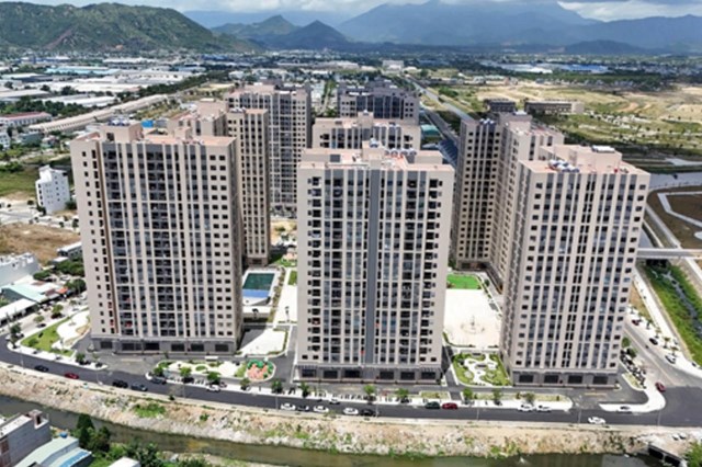 Bộ Xây dựng đang lấy ý kiến của các Bộ, ngành cho nội dung dự thảo Nghị quyết của Chính phủ về cơ chế kiểm soát, kiềm chế giá bất động sản. (Ảnh minh họa).