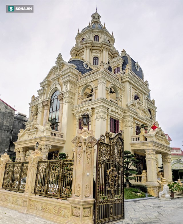 C&ocirc;ng tr&igrave;nh v&ocirc; c&ugrave;ng nổi bật v&igrave; quy m&ocirc; v&agrave; thiết kế.