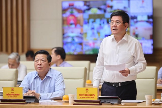 Thủ tướng: Giải ng&#226;n vốn đầu tư c&#244;ng vừa l&#224; chức tr&#225;ch nhiệm vụ, vừa l&#224; lương t&#226;m, đạo đức c&#244;ng vụ của c&#225;n bộ - Ảnh 2