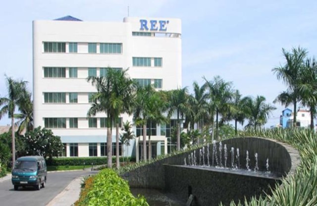 Doanh nh&#226;n Nguyễn Thị Mai Thanh: “B&#244;ng hồng th&#233;p” biểu tượng của REE  - Ảnh 2