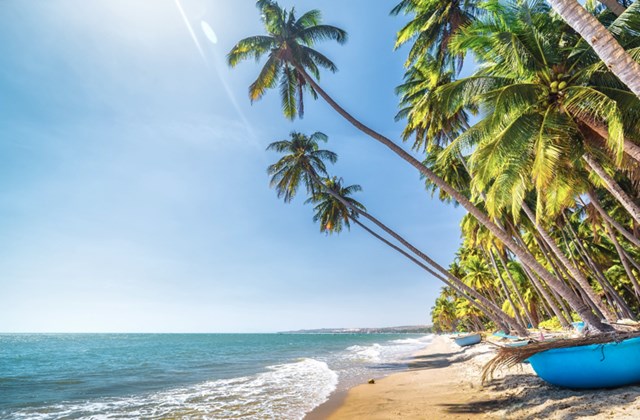 Những địa điểm c&oacute; thể thuận tiện tiếp cận bằng đường bộ như Hồ Tr&agrave;m, Vũng T&agrave;u, Phan Thiết, Đ&agrave; Lạt c&oacute; ưu thế trở th&agrave;nh địa điểm nghỉ dưỡng cuối tuần được y&ecirc;u th&iacute;ch