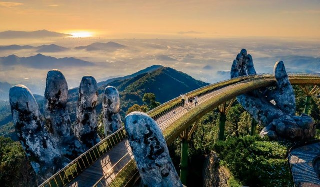 Bầu kh&#244;ng kh&#237; độc lạ v&#224; đỉnh cao cảm x&#250;c trong lễ hội &#226;m nhạc quốc tế United We Stream Asia tại Cầu V&#224;ng - Ảnh 3