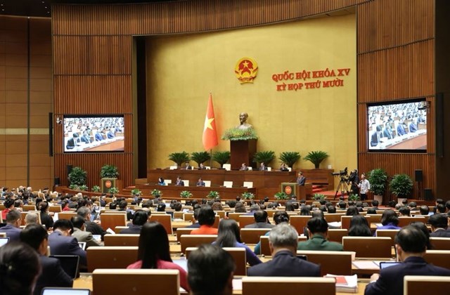 Phi&ecirc;n khai mạc Kỳ họp thứ 10, Quốc hội kho&aacute; XV - Ảnh: VGP/Nhật Bắc