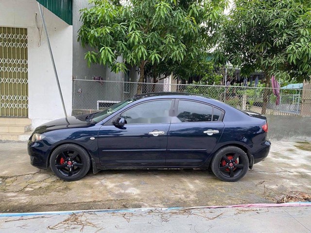 Mẫu sedan "ăn kh&aacute;ch" đ&atilde; chạy 150.000 km được rao b&aacute;n với gi&aacute; 180 triệu đồng.