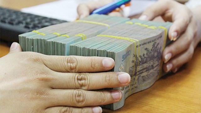 Bội chi ng&#226;n s&#225;ch v&#224; tỷ lệ nợ xấu c&#243; thể kh&#244;ng giảm được như mục ti&#234;u đề ra - Ảnh 1