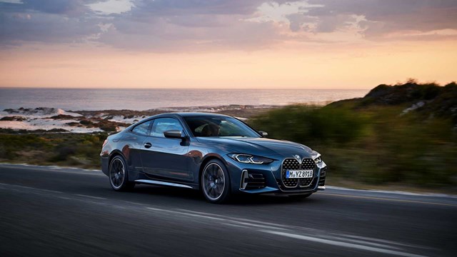 BMW 4-Series: 58,9/1.000 trường hợp. Tương tự như Audi A5, BMW 4-Series c&oacute; những người l&aacute;i xe thường xuy&ecirc;n kh&ocirc;ng tu&acirc;n thủ biển b&aacute;o giao th&ocirc;ng, hay vượt đ&egrave;n đỏ v&agrave; thường xuy&ecirc;n kh&ocirc;ng nhường đường cho người đi bộ.