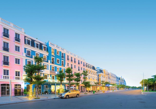 Những shophouse Melodia đầu ti&ecirc;n ở B&atilde;i Kem vận h&agrave;nh với kết quả kinh doanh vượt trội