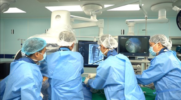 T&#225;n sỏi đường mật qua da bằng laser – bước tiến thay thế phương ph&#225;p mổ mở - Ảnh 1