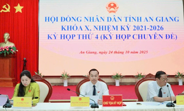 Hội đồng nhân dân (HĐND) tỉnh An Giang khóa X, nhiệm kỳ 2021-2026 khai mạc kỳ họp thứ 4 thông qua nhiều dự thảo Nghị quyết quan trọng.