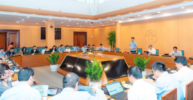 Thứ trưởng Bộ Tư pháp Nguyễn Thanh Tịnh phát biểu tại cuộc làm việc. Ảnh Linh Phạm