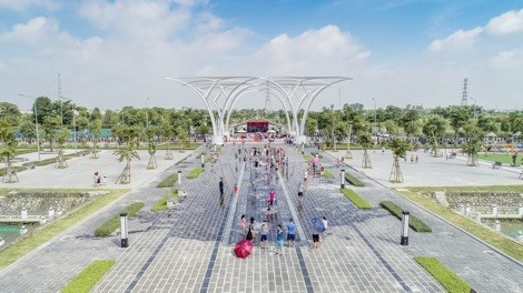 Sự kiện Lễ Kh&aacute;nh th&agrave;nh C&ocirc;ng vi&ecirc;n &Acirc;m nhạc thu h&uacute;t đ&ocirc;ng đảo kh&aacute;ch mời v&agrave; cư d&acirc;n tham dự