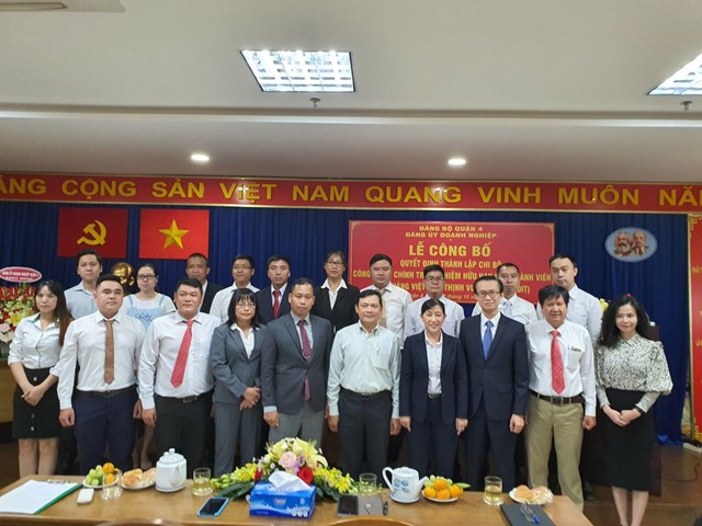 C&#244;ng bố quyết định th&#224;nh lập Chi bộ C&#244;ng ty T&#224;i ch&#237;nh TNHH MTV Ng&#226;n h&#224;ng Việt Nam Thịnh Vượng (FE Credit) - Ảnh 2