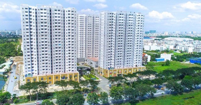 Thiếu trầm trọng nh&#224; gi&#225; rẻ, dư thừa căn hộ cao cấp - Ảnh 1
