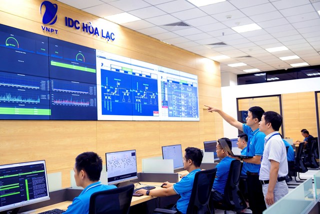 Kh&#225;m ph&#225; b&#234;n trong trung t&#226;m dữ liệu &quot;khủng&quot; nhất Việt Nam: 2.000 tủ mạng, bảo mật ở mức cao nhất - Ảnh 5