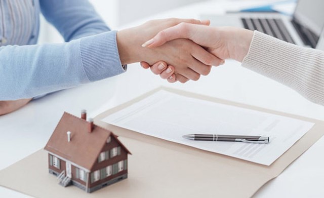 Biện ph&#225;p n&#224;o để giảm thiểu rủi ro khi mua nh&#224; đất? - Ảnh 1