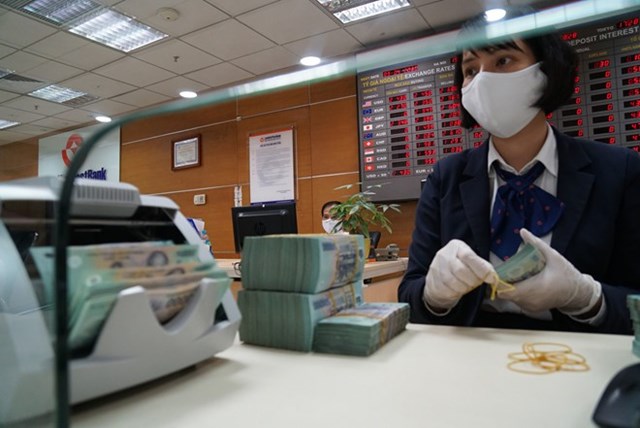 Nợ xấu trong ng&acirc;n h&agrave;ng gia tăng v&igrave; dịch Covid-19. Ảnh: Ngọc Thắng