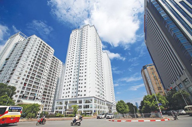 Thị trường bất động sản H&agrave; Nội đ&atilde; c&oacute; sự phục hồi r&otilde; rệt, nhất l&agrave; ở loại h&igrave;nh căn hộ v&agrave; biệt thự liền kề. Nguồn ảnh: Internet
