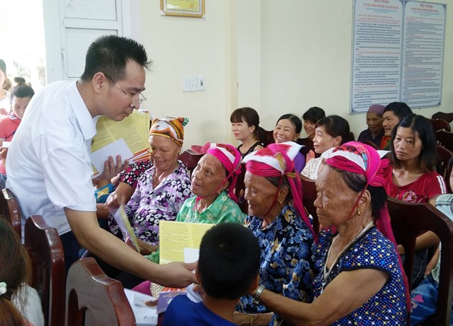 Người d&acirc;n tộc thiểu số thuộc đối tượng &aacute;p dụng của Nghị quyết n&agrave;y được cung cấp dịch vụ ph&aacute;p l&yacute; miễn ph&iacute;.