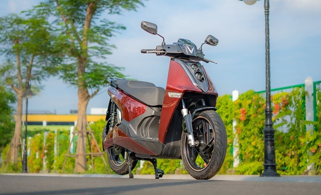 VinFast ti&ecirc;n phong ứng dụng c&ocirc;ng nghệ xe m&aacute;y điện bắt kịp xu hướng thế giới.