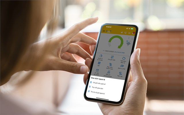 Kh&aacute;ch h&agrave;ng c&oacute; thể chuyển tiền quốc tế bằng 6 loại ngoại tệ tr&ecirc;n ứng dụng PV Mobile Banking &nbsp;