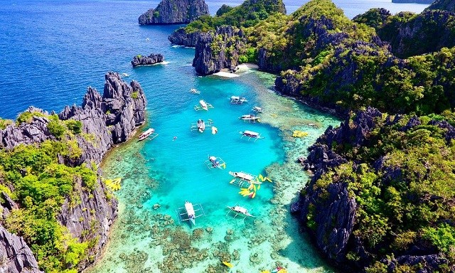 Palawan l&agrave; điểm đến l&yacute; tưởng cho c&aacute;c du kh&aacute;ch khi đến Philippines.
